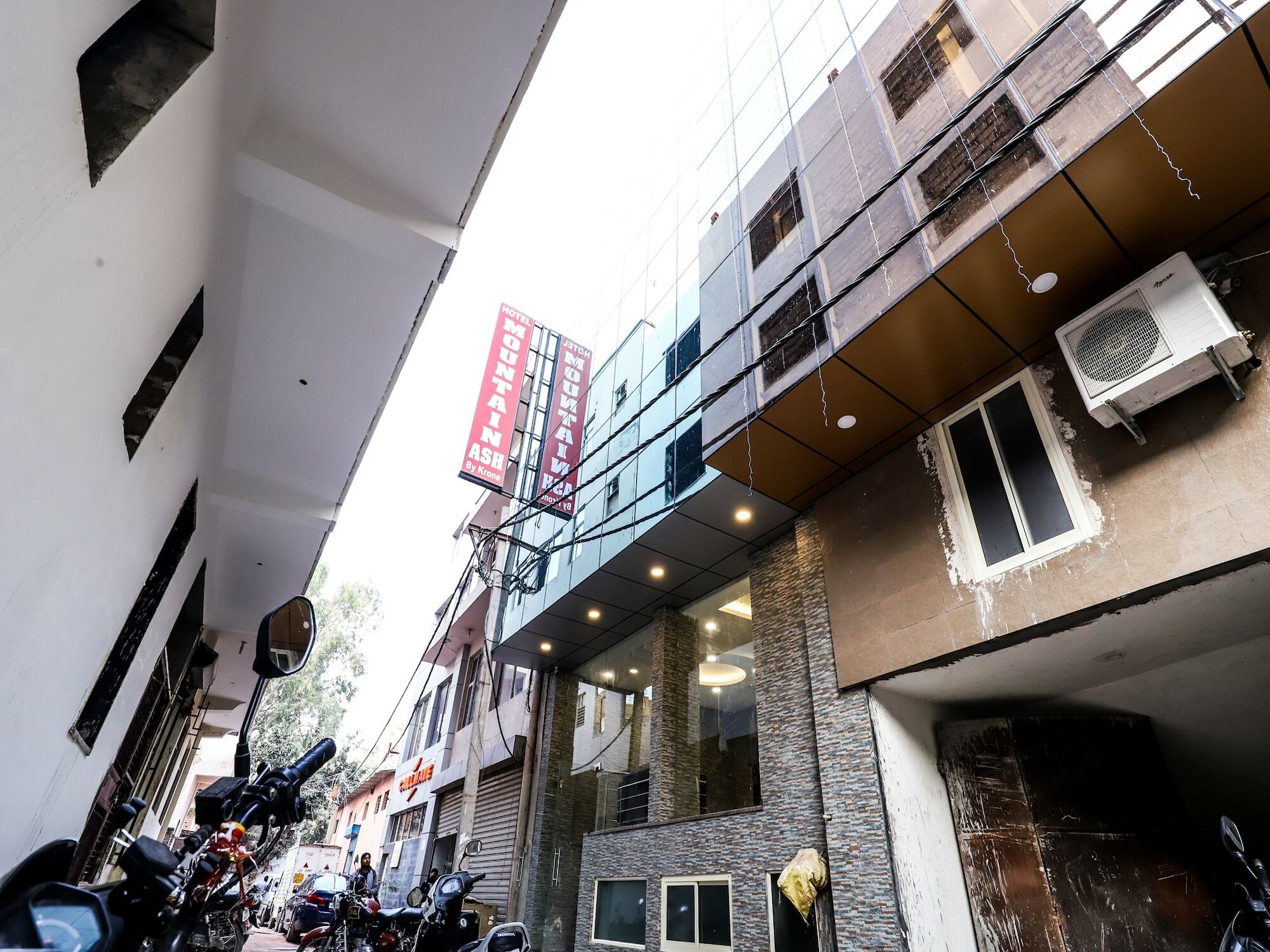 Hotel Moreton Igi Airport New Delhi Extérieur photo